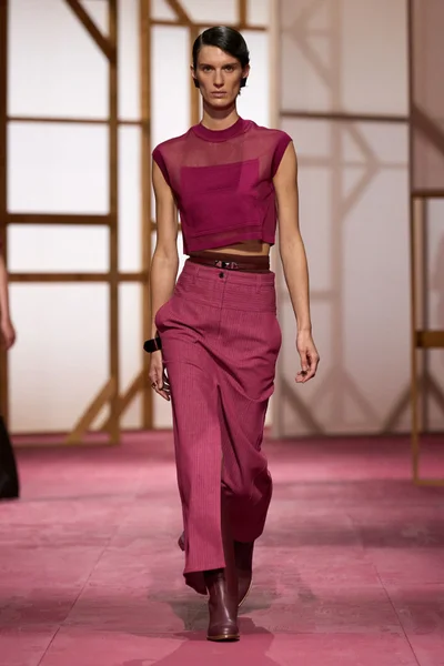 Look 34
